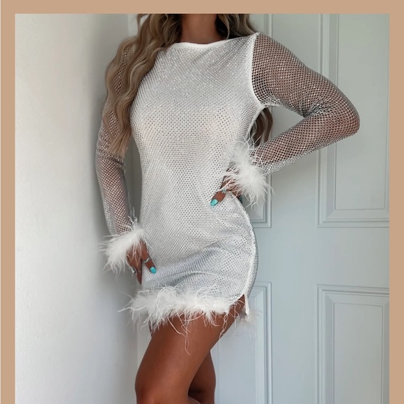 Dresses & Skirts - White mini rhinestone dress